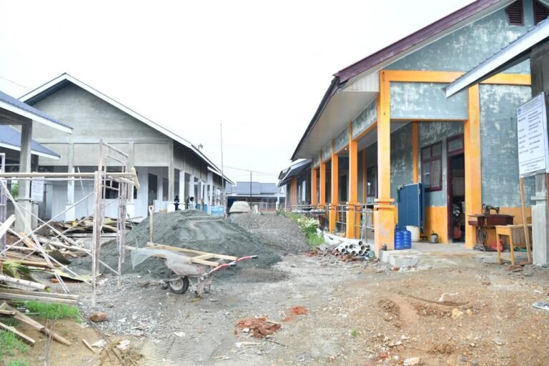 Guru Unggah Sekolah Rusak Jadi Sorotan, Kemendikdasmen Tegaskan Laporan Masyarakat Justru Diperlukan