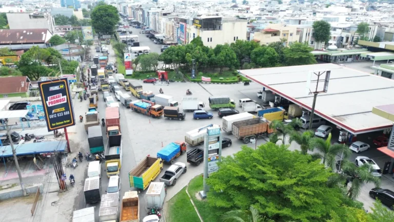 Pemerintah Optimalkan Subsidi Solar dan Efisiensi Logistik demi Kelancaran Angkutan Barang